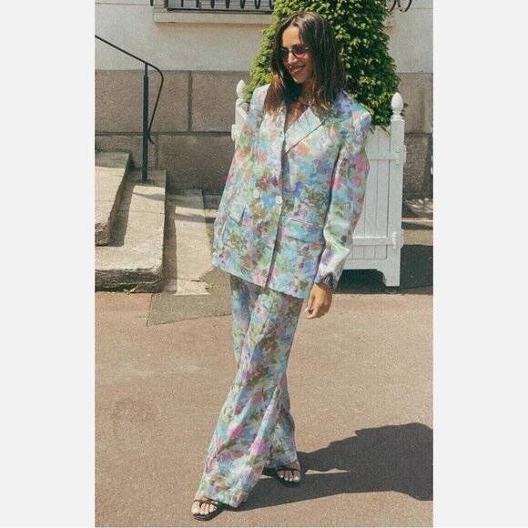 Zara Floral Printed Satin Trousers - Picture 12 of 12